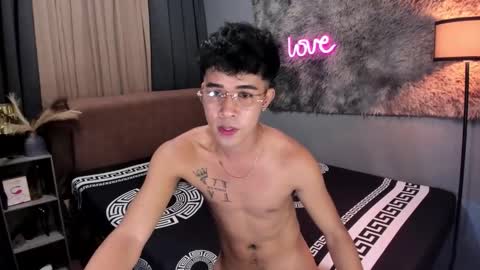 asiancum_peter online show from 10-01-25, 01:22
