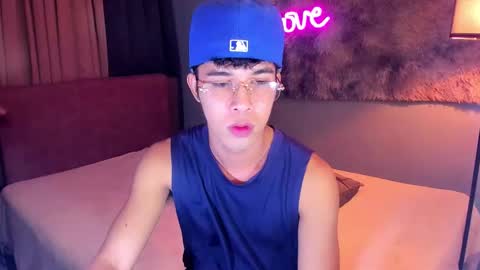 asiancum_peter online show from 10-26-25, 03:01