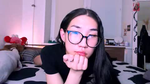 asiancvnt online show from 02-10-26, 08:13