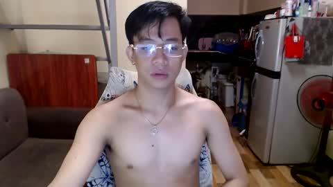 asiandreamboyx online show from 02-15-25, 12:33