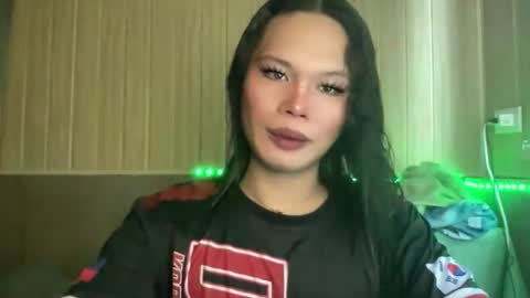 Snapshot of asianflirty_maicaxx chatting on 06-02-26, 06:15 asianflirty_maicaxx online show from 06-02-26, 06:15