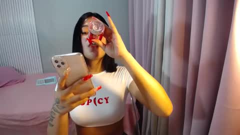 Snapshot of asiangirl_rhian chatting on 12-06-24, 08:15 goddes rhian online show from 12-06-24, 08:15