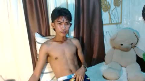 Snapshot of asianhotbigcock chatting on 10-19-25, 05:46 Nico online show from 10-19-25, 05:46