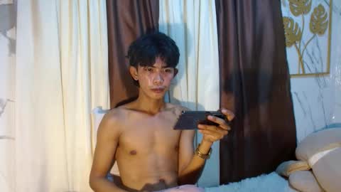Snapshot of asianhotbigcock chatting on 11-20-25, 02:06 Nico online show from 11-20-25, 02:06