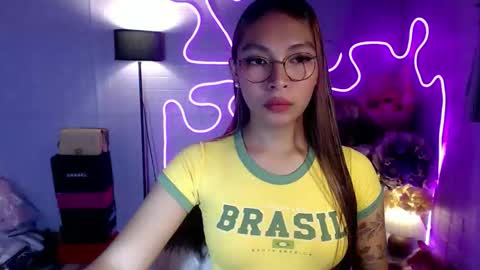 Snapshot of asianhottiesttamira chatting on 05-09-26, 11:37 HI IM TAMIRA LOOKING FOR SERIOUS RELATIONSHIP online show from 05-09-26, 11:37