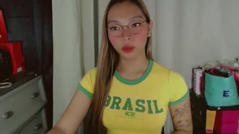 Snapshot of asianhottiesttamira chatting on 05-24-26, 05:34 HI IM TAMIRA LOOKING FOR SERIOUS RELATIONSHIP online show from 05-24-26, 05:34