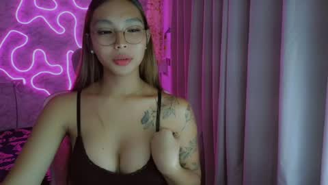 Snapshot of asianhottiesttamira chatting on 07-15-26, 06:46 HI IM TAMIRA LOOKING FOR SERIOUS RELATIONSHIP online show from 07-15-26, 06:46