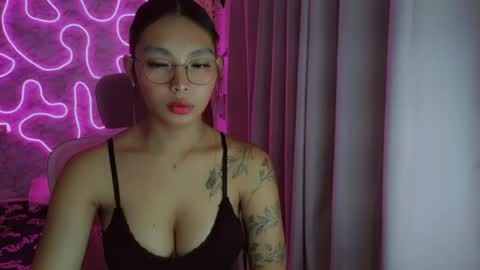 Snapshot of asianhottiesttamira chatting on 07-16-26, 06:52 HI IM TAMIRA LOOKING FOR SERIOUS RELATIONSHIP online show from 07-16-26, 06:52