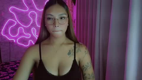 Snapshot of asianhottiesttamira chatting on 07-23-26, 12:14 HI IM TAMIRA LOOKING FOR SERIOUS RELATIONSHIP online show from 07-23-26, 12:14