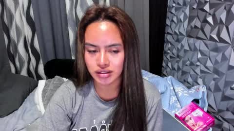 Snapshot of asianhugecockjoshua chatting on 01-19-26, 01:04 JOSHUA AND SAMIRA online show from 01-19-26, 01:04