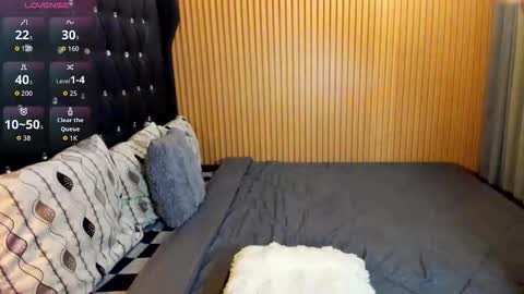 Snapshot of asianhugescott chatting on 11-23-25, 07:08 VICTORIA SCOTT online show from 11-23-25, 07:08