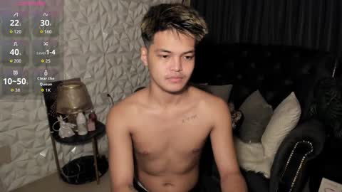 Snapshot of asianhugescott chatting on 12-05-25, 10:57 VICTORIA SCOTT online show from 12-05-25, 10:57