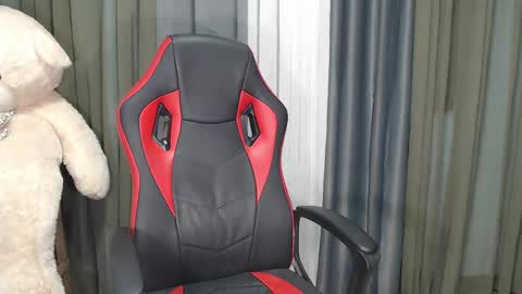 Snapshot of asianhunk_zam chatting on 12-11-24, 08:28 Zam online show from 12-11-24, 08:28