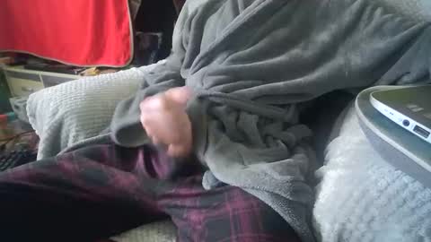 Snapshot of asianlooker chatting on 02-04-25, 10:10 John online show from 02-04-25, 10:10