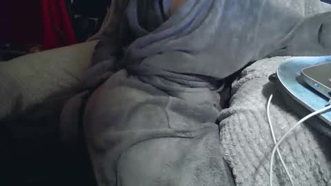 Snapshot of asianlooker chatting on 02-18-25, 06:37 John online show from 02-18-25, 06:37