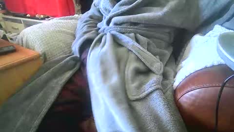 Snapshot of asianlooker chatting on 02-27-25, 03:05 John online show from 02-27-25, 03:05