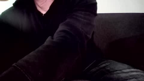 Snapshot of asianmixedman chatting on 02-13-26, 09:44 Asian Mixed Man online show from 02-13-26, 09:44