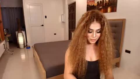 ERIKA 3 online show from 12-18-24, 07:26