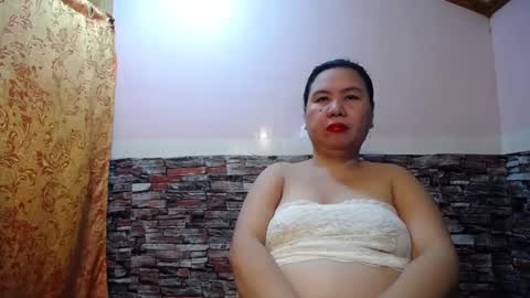 Snapshot of asianpinaychub chatting on 01-17-25, 03:45 asianpinaychub online show from 01-17-25, 03:45
