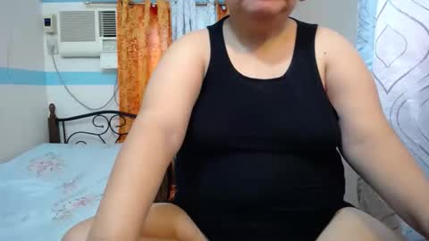 Snapshot of asianpinaychub chatting on 09-24-25, 03:32 asianpinaychub online show from 09-24-25, 03:32