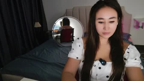 Snapshot of asianqueen777ohmi chatting on 06-03-26, 03:09 Rose Mingna online show from 06-03-26, 03:09