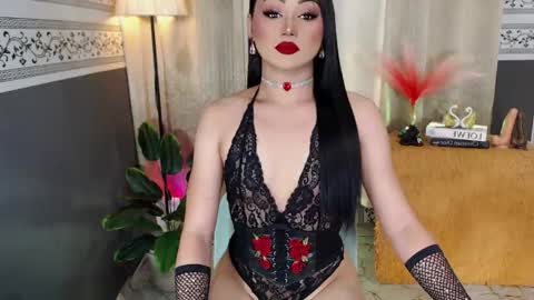 Snapshot of asiansexhunter chatting on 06-07-26, 06:39 Ms. MONICA online show from 06-07-26, 06:39