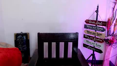 Snapshot of asiansexy_bitch chatting on 11-06-25, 02:23 lucy gwapa online show from 11-06-25, 02:23