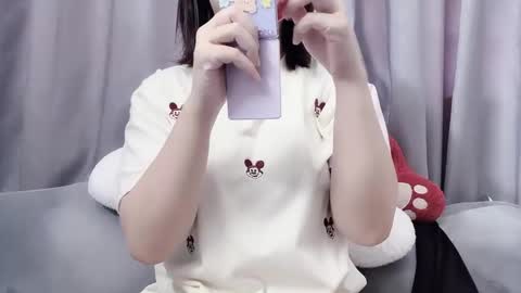 SoHye online show from 09-17-25, 01:18