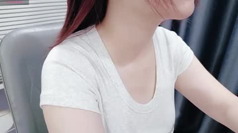 SoHye online show from 04-04-26, 01:26