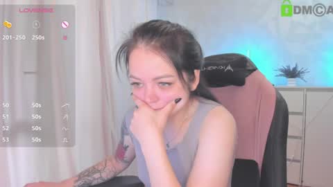 Snapshot of asima_ chatting on 07-02-26, 09:37 Asima online show from 07-02-26, 09:37