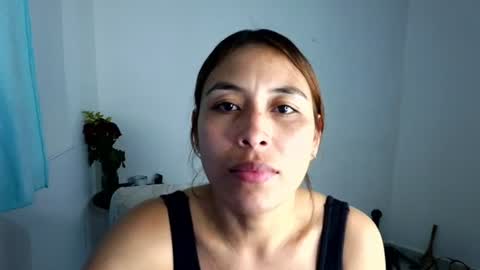 Snapshot of asiri_smith chatting on 07-16-26, 12:38 Asiri online show from 07-16-26, 12:38