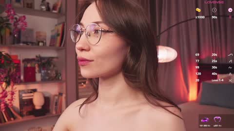 Audrey online show from 12-04-24, 01:53