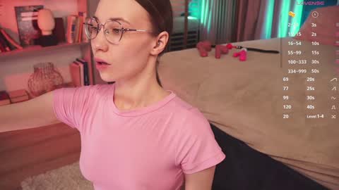 Audrey online show from 12-05-24, 05:17