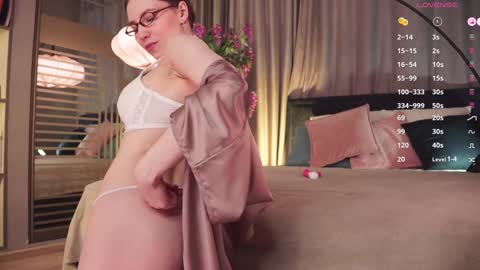 Audrey online show from 01-16-25, 05:12