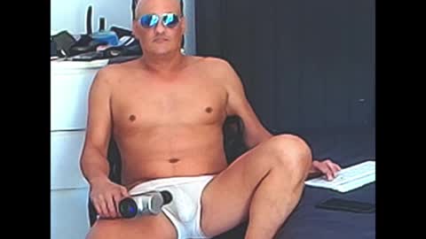 Snapshot of askil8802 chatting on 03-19-26, 04:38 askil8802 online show from 03-19-26, 04:38