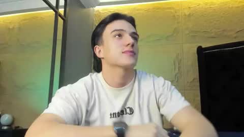 Aslan  online show from 03-11-26, 03:23