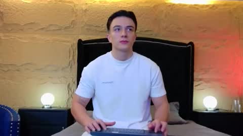 Aslan  online show from 04-11-26, 03:44