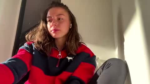 Monica  online show from 07-31-26, 04:34