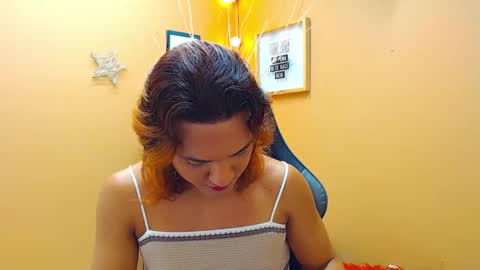 Snapshot of aslyhernandez chatting on 03-10-25, 09:51 ASLY online show from 03-10-25, 09:51