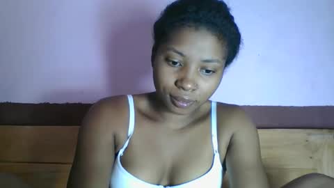 asmiraa online show from 03-08-26, 09:35