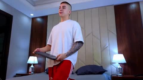 Snapshot of asmodeo_cox chatting on 01-13-25, 10:13 Asmodeo - online show from 01-13-25, 10:13