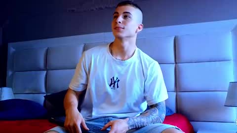 Snapshot of asmodeo_cox chatting on 01-20-25, 09:11 Asmodeo - online show from 01-20-25, 09:11