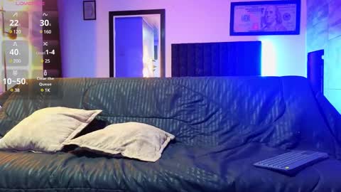 Snapshot of asmodeo_cox chatting on 03-11-25, 05:49 Asmodeo - online show from 03-11-25, 05:49