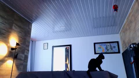 Snapshot of asmodeo_cox chatting on 11-30-25, 06:45 Asmodeo - online show from 11-30-25, 06:45