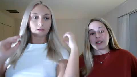 Snapshot of aspenaries chatting on 12-10-24, 12:50 Aspen Aries online show from 12-10-24, 12:50