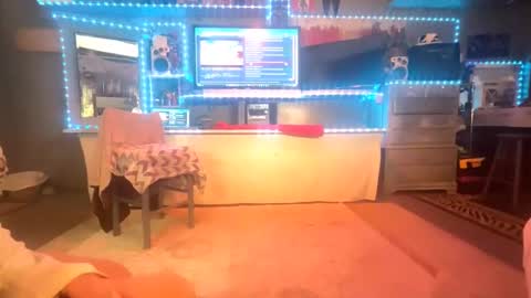 SIR WILLIAM online show from 03-31-26, 07:09