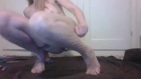 danni travis online show from 10-06-25, 09:23