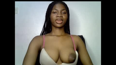 Snapshot of assy_ebony chatting on 04-27-26, 09:24 Lily online show from 04-27-26, 09:24