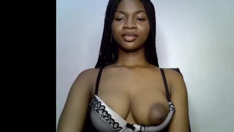 Snapshot of assy_ebony chatting on 04-28-26, 09:42 Lily online show from 04-28-26, 09:42
