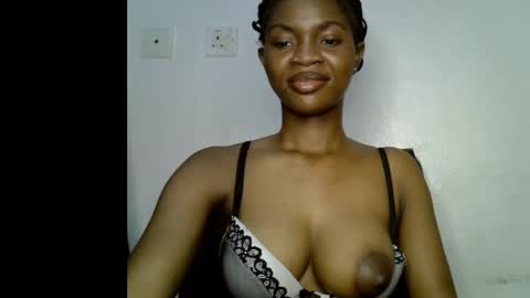 Snapshot of assy_ebony chatting on 05-02-26, 08:58 Lily online show from 05-02-26, 08:58